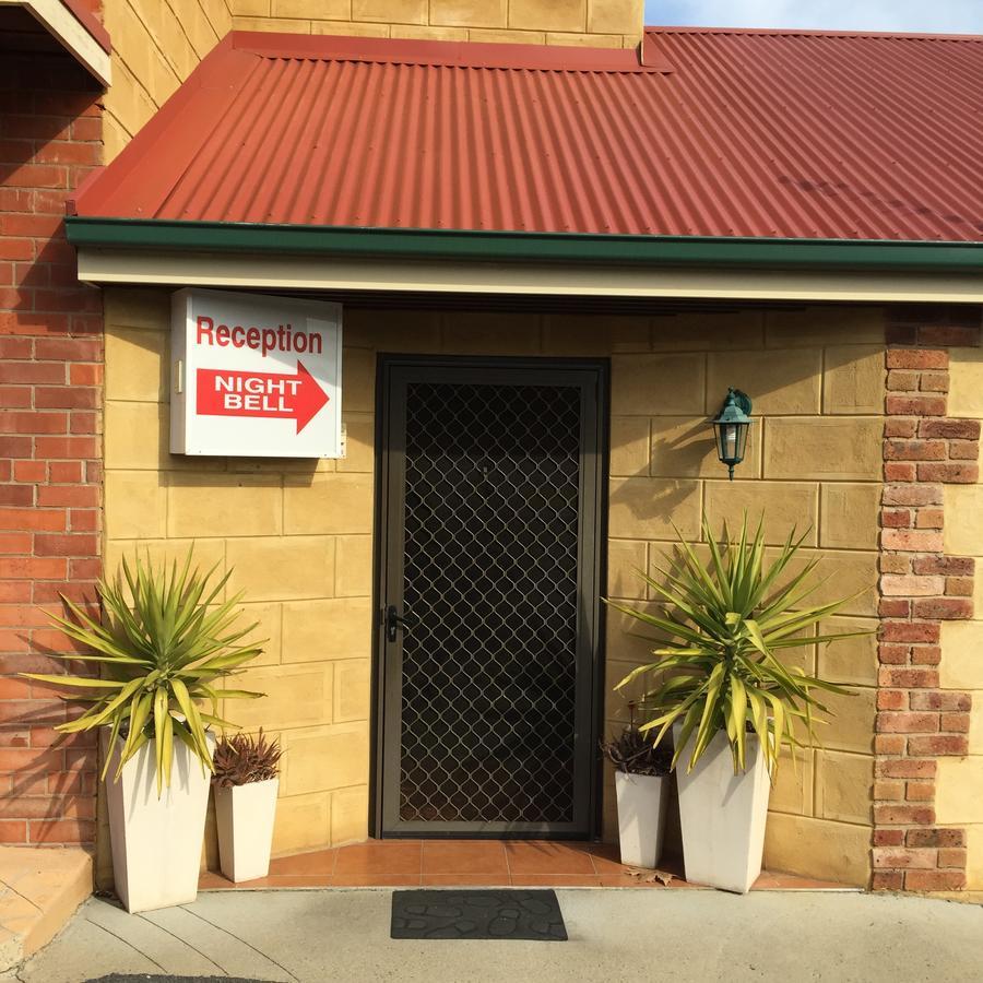 Poet'S Recall Motel Gundagai Eksteriør bilde